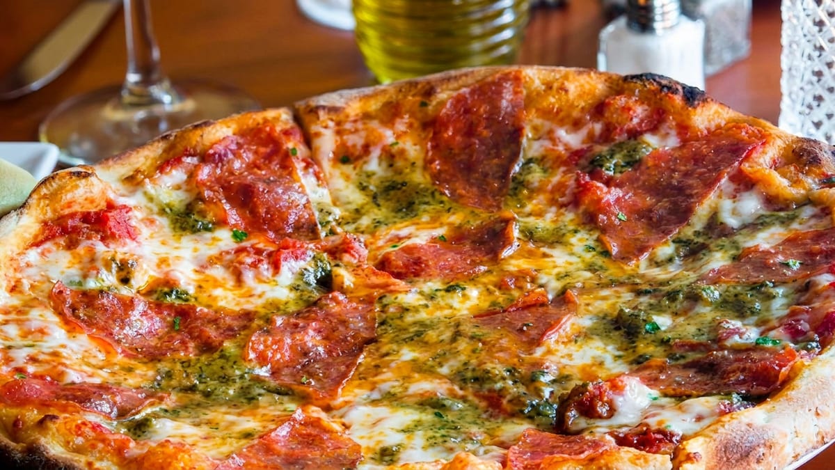 Bring Mama Mia to your next event