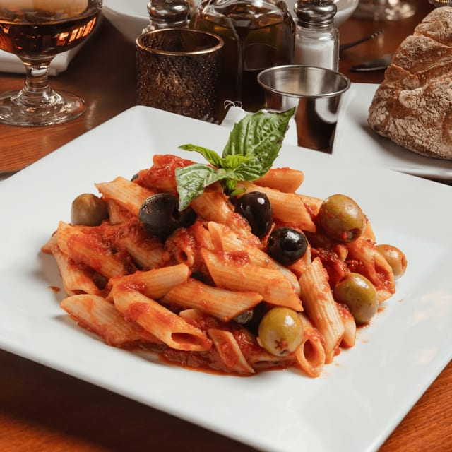 Penne Puttanesca.